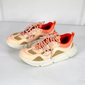 UGG Calle Lace Women's Sneakers #750 Size 9